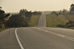 Amanhecer no Uruguai bela estrada