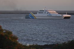 Buqeubus, Colonia del Sacramento